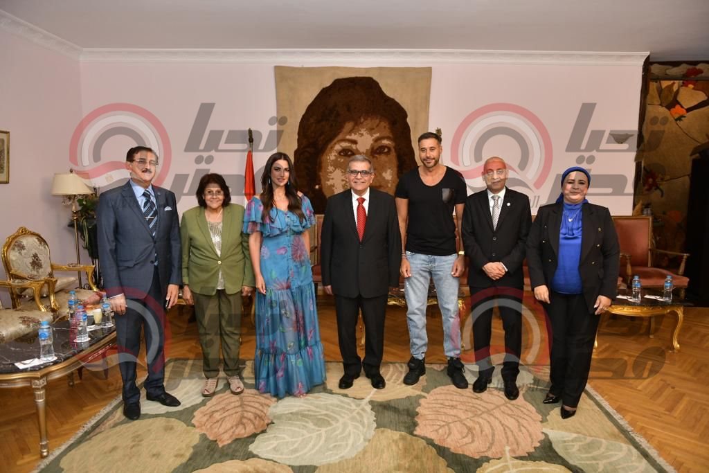 1a17bf9b-368a-4402-a6f6-e71bb5210e94