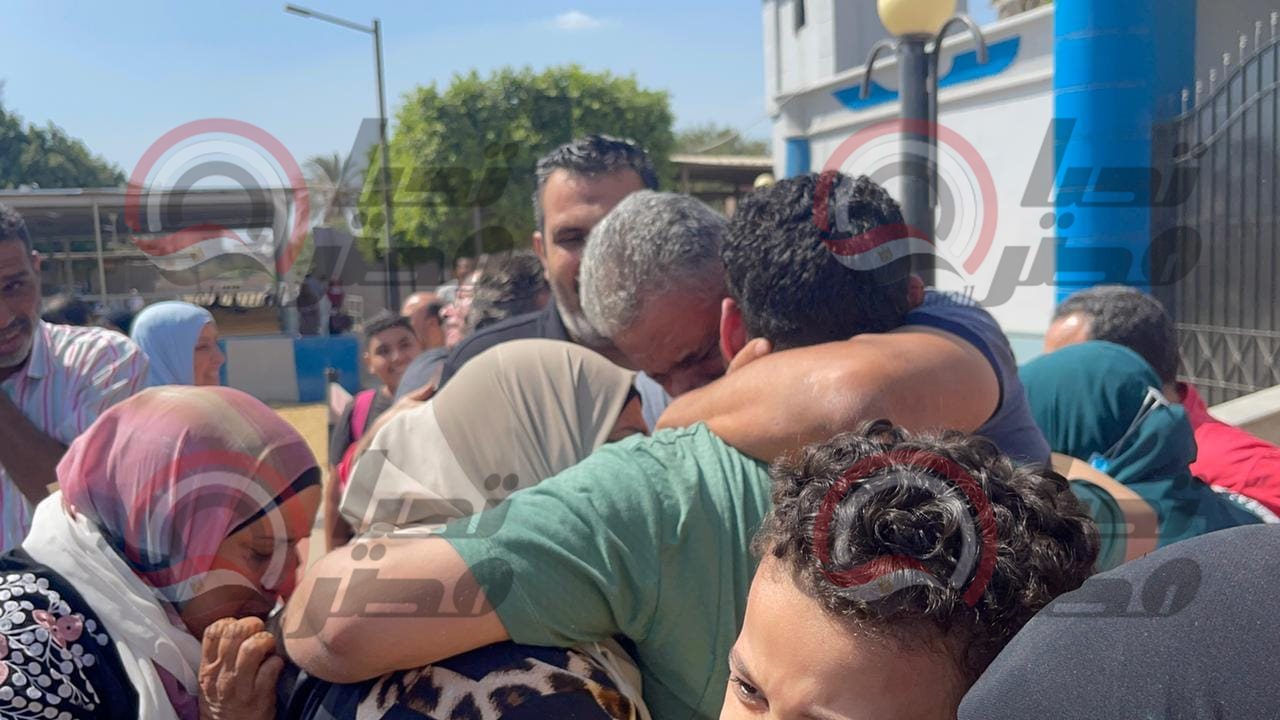 310462474_10166901293620245_2246651920807346667_n