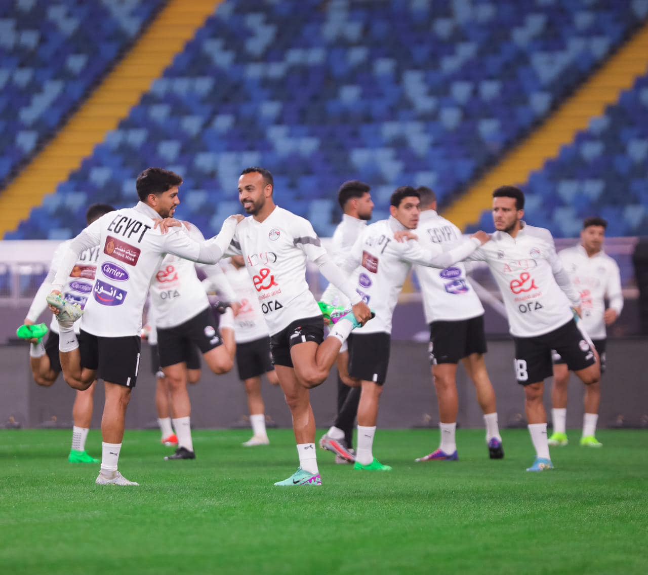 434063195_448326564216309_5688643154644838634_n