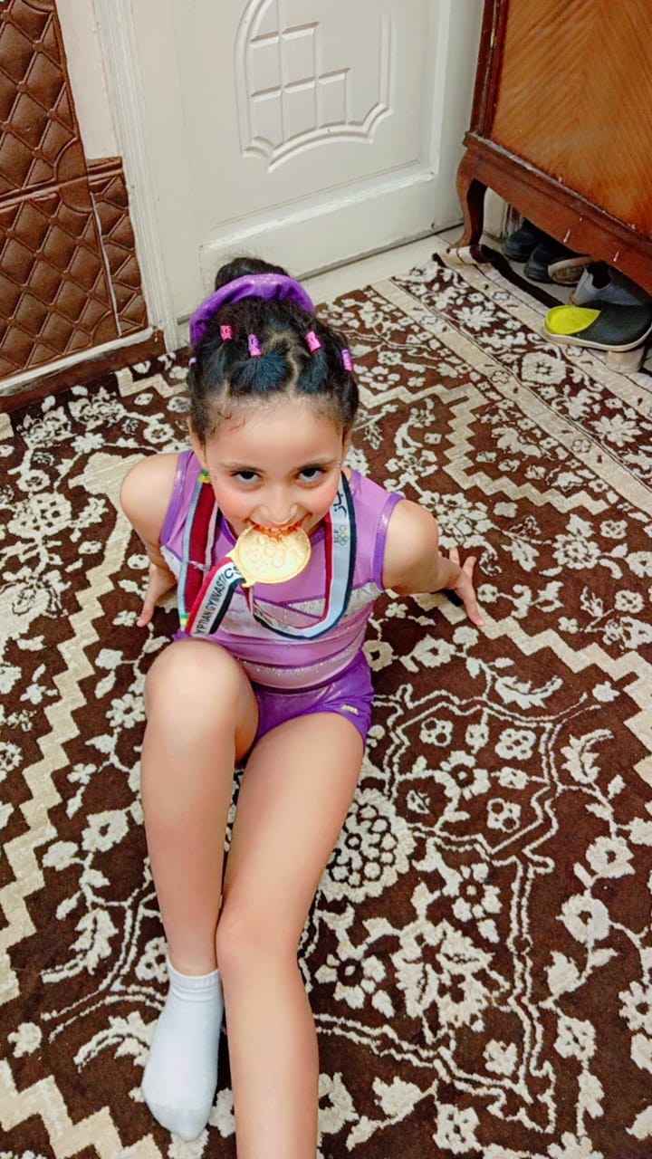 بيسان طارق تحصل على المركز الأول والميدالية الذهبية فى جمباز الترامبولين 