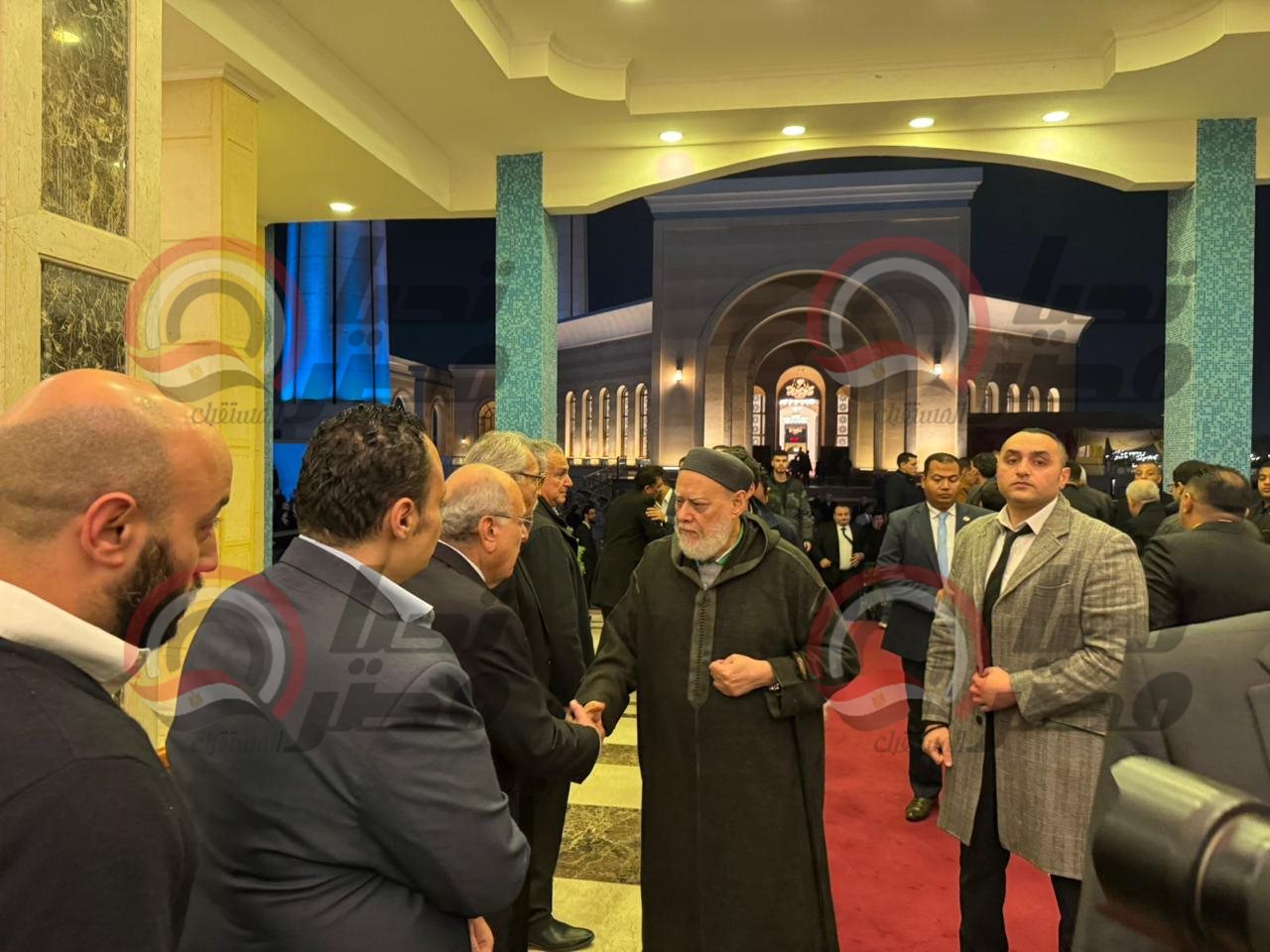 e6983305-70d2-41bb-84ef-cf9841096775