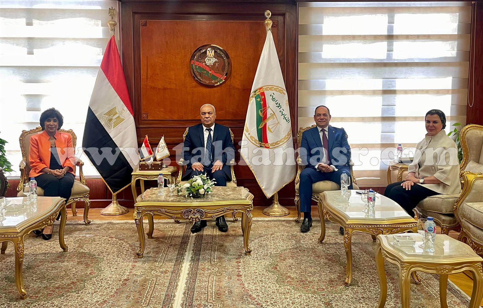 81aa84aa-22d8-44c8-965e-f588a971bc8d