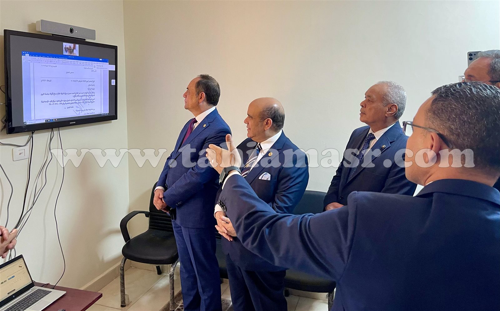 2d3b069b-36c8-4a96-b14f-c2d5cb0c9f3f