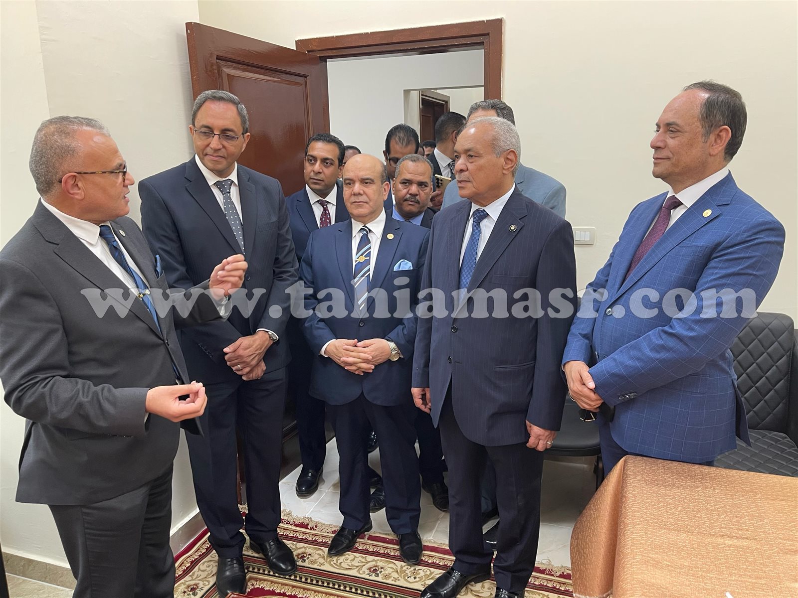 5da94566-1cef-46d8-9223-5f304c672a17