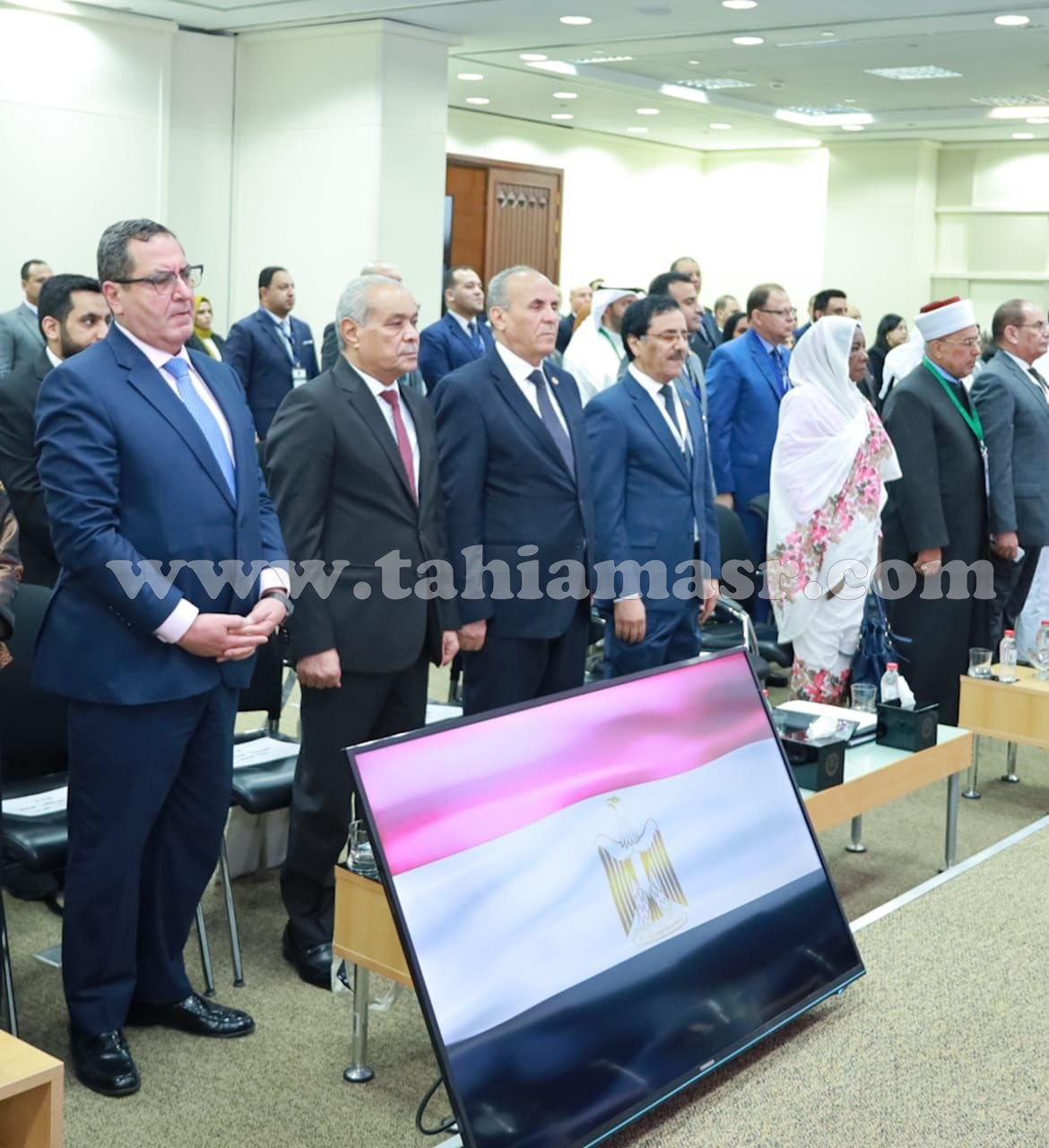 3049f541-7b8d-4d71-85af-3561bc16a478