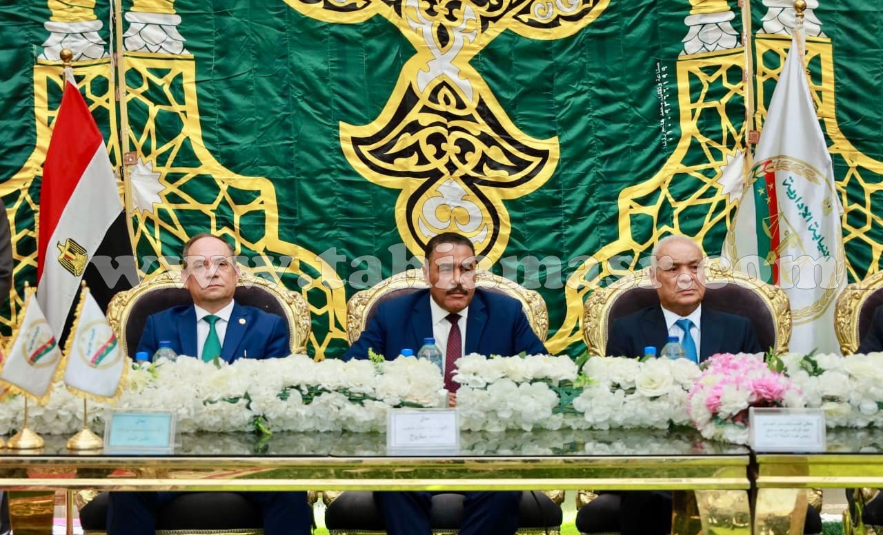 2c471536-ea59-4195-a4e3-97ba6d1aac71