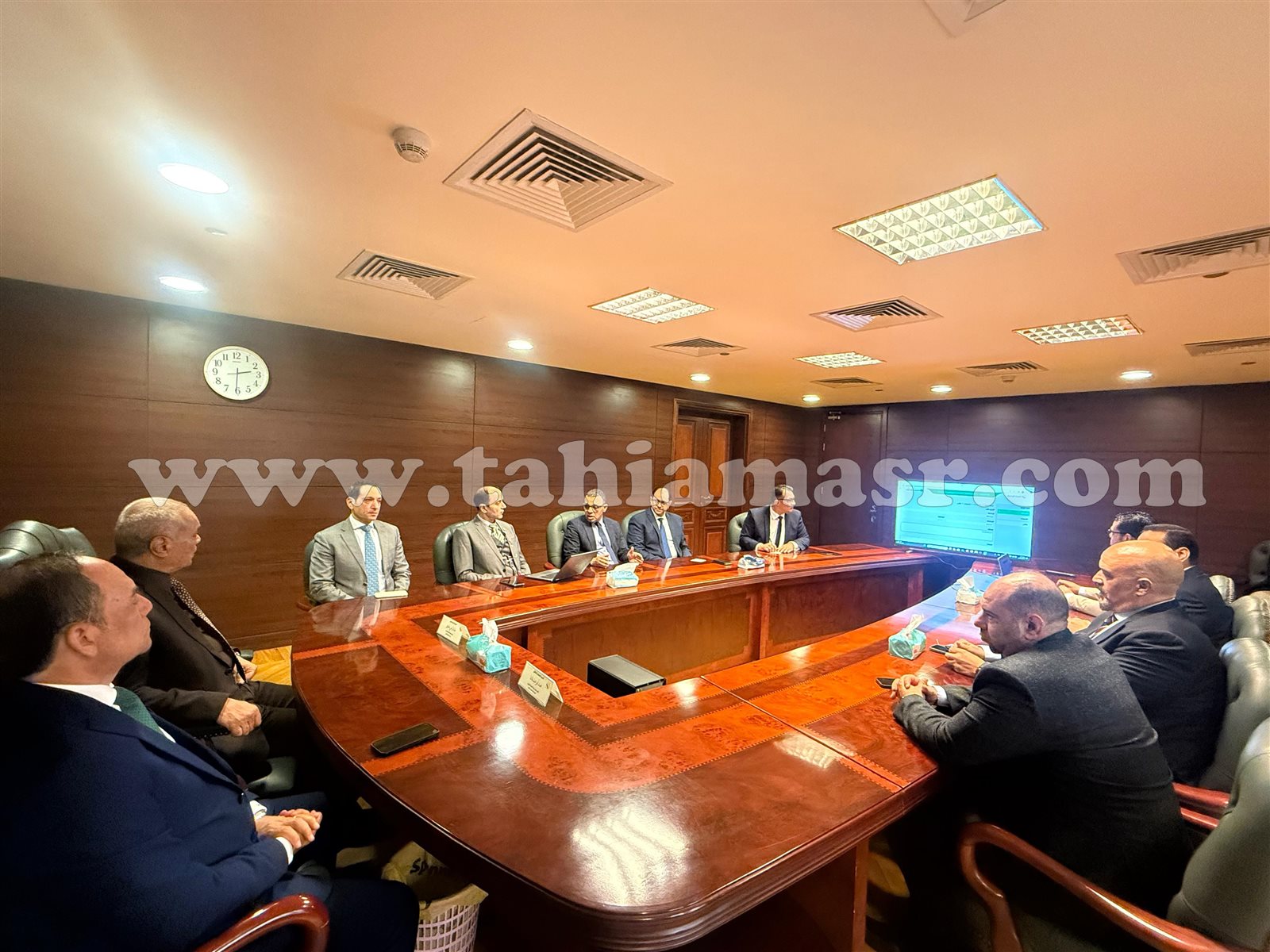 0ce592b7-efd0-4926-8d83-2c81e2e1b5ff