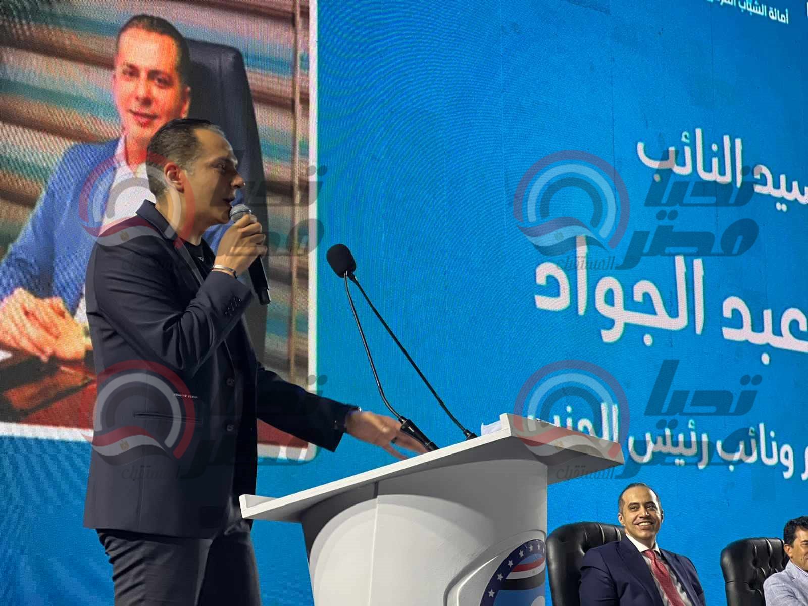 received_698924633058997