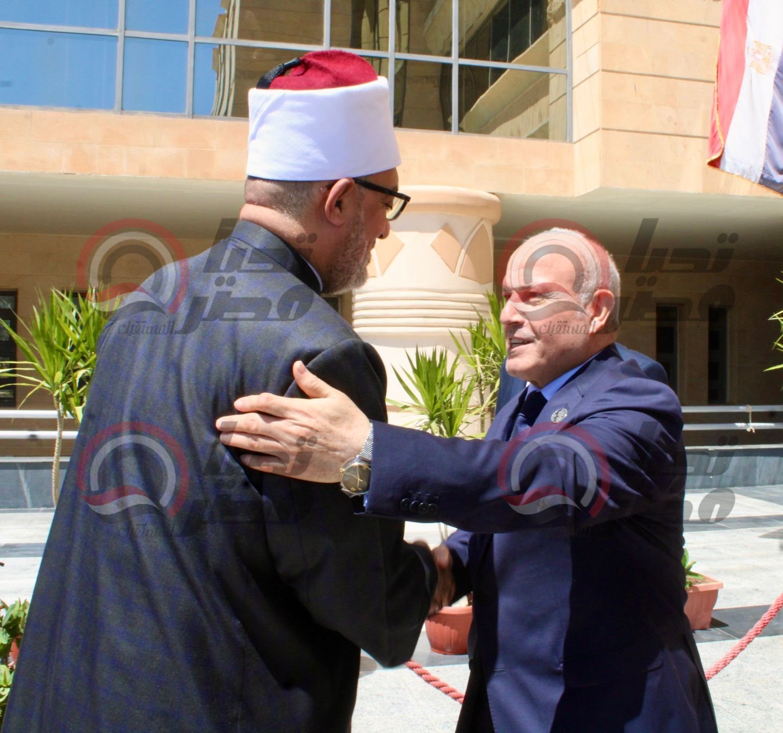 1b30c484-4f41-48e9-b549-d3acf8b7bd7c