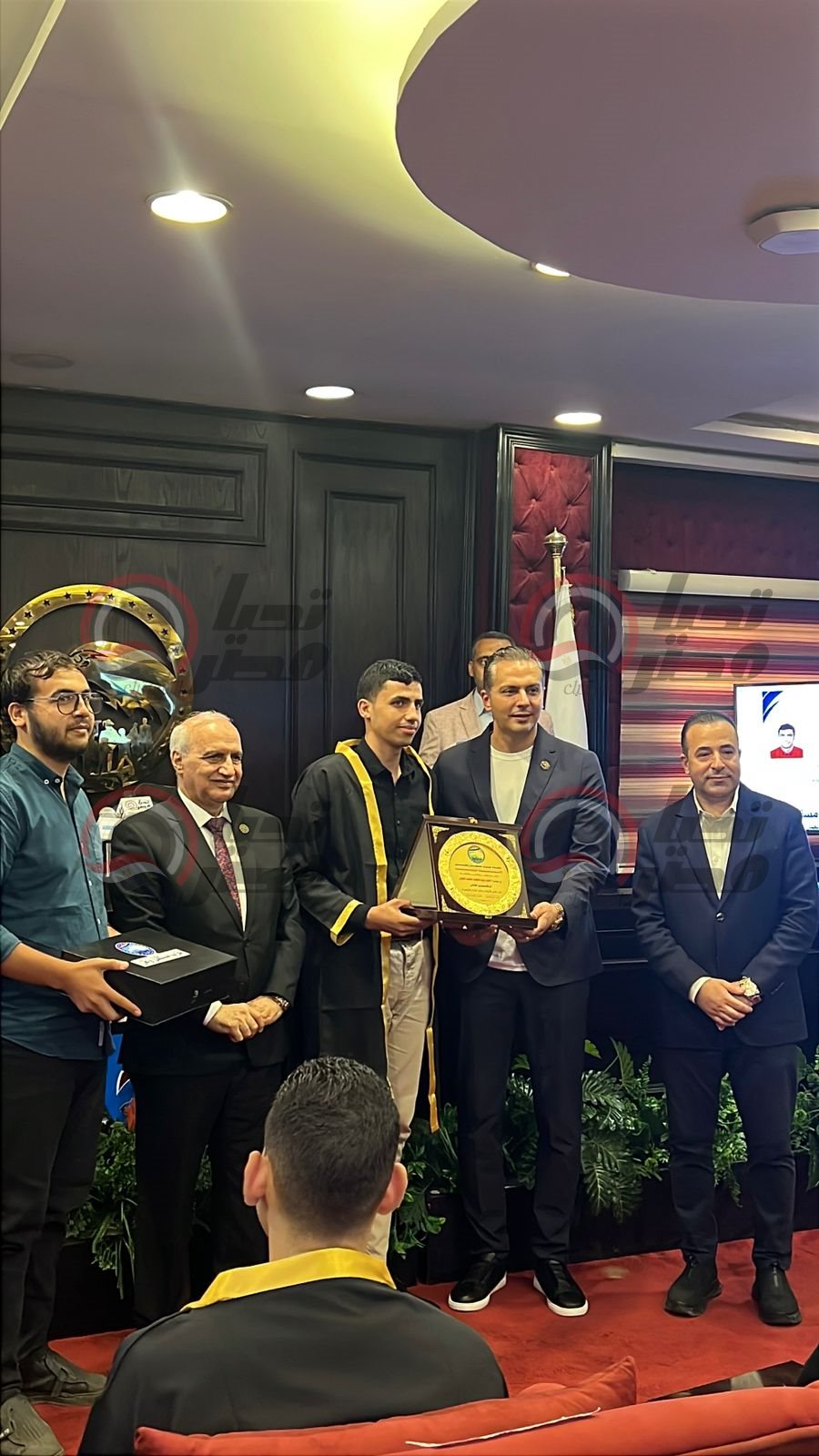 520611899_1056634736597986_2207922619465536655_n