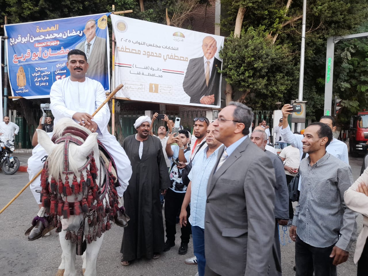 b697538a-99ed-4893-a14f-76b21062e6d3