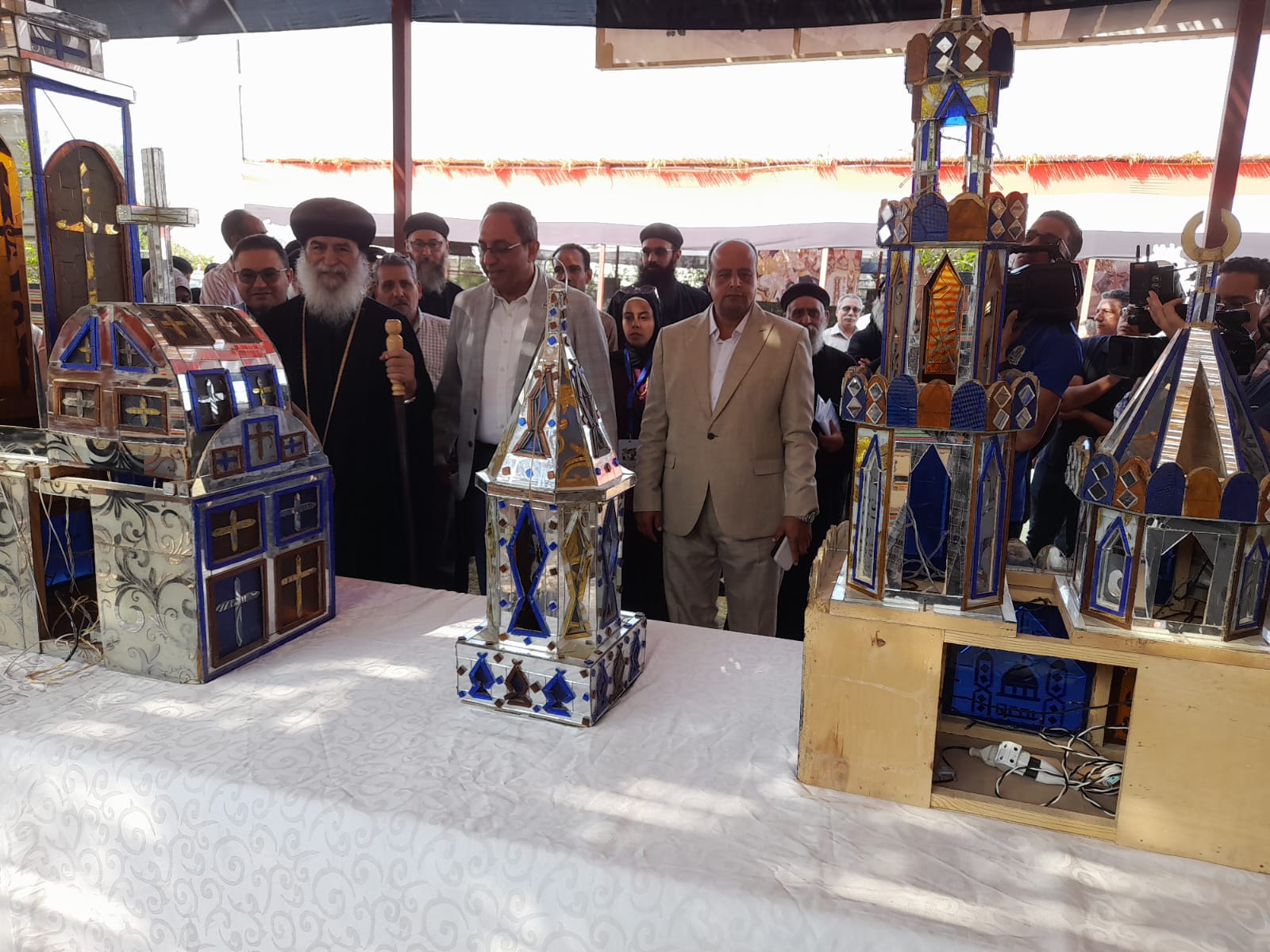 c4adc6ff-a3fd-4946-b885-79f8566bfe4f