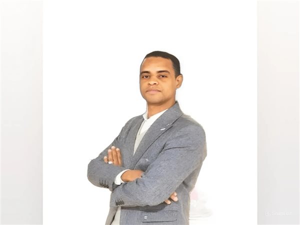 محمد أبو العيون