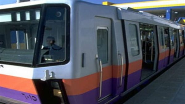 نقل الفتاة المنتحرة