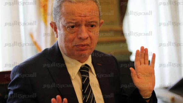 بدء امتحانات جامعة