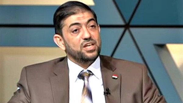 هشام عبد العزيز رئيس