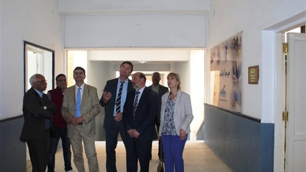 أثناء تفقد وفد بلغاري