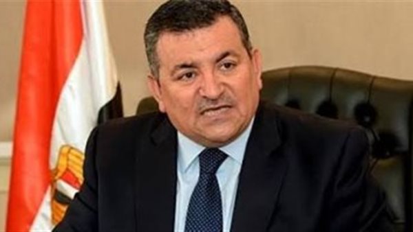 اسامة هيكل وزير الدولة