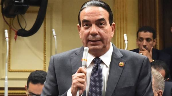 أيمن أبو العلا