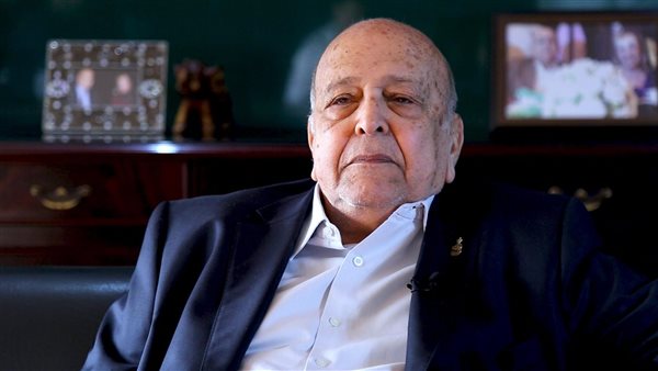 رجل الأعمال حسين