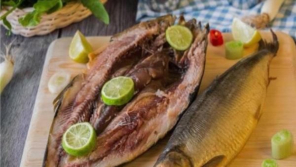 الاسماك المملحة