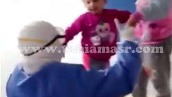 ممرضة من مستشفى الحجر