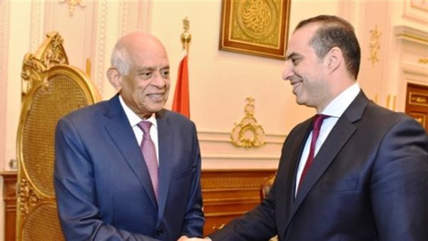 رئيس البرلمان والمستشار