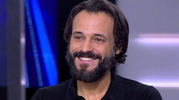 الفنان يوسف الشريف