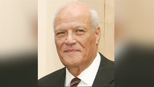 د.عبد الحي عبيد مرشح