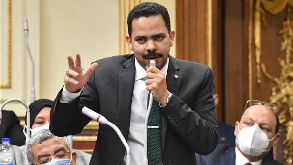 زعيم الأغلبية أشرف