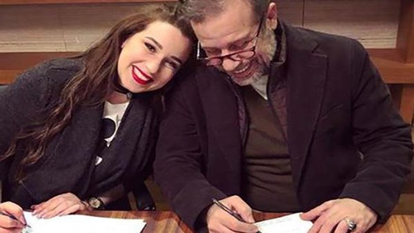 شريف منير وابنته