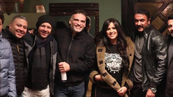 صناع مسلسل اللي ملوش