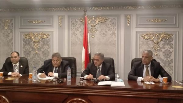 اجتماع لجنة الإدارة