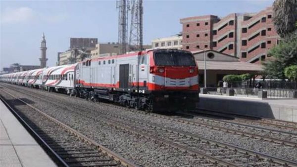 قطارات السكة الحديد-أرشيفية