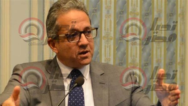 وزير السياحة خالد