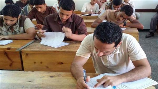 نماذج امتحانات الصف