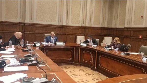 لجنة القوى العاملة