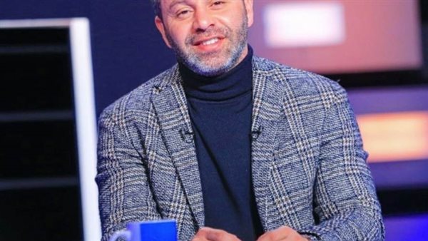 حازم إمام أرشيفيه