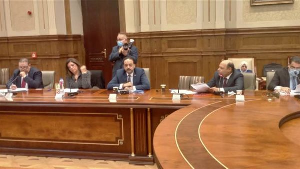 اجتماع لجنة الإدارة