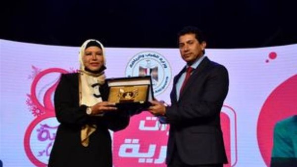 أشرف صبحي في حفل