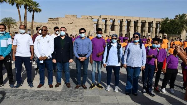 وزير الشباب والرياضة