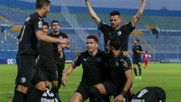 لاعبي بيراميدز يحتفلون-أرشيفية