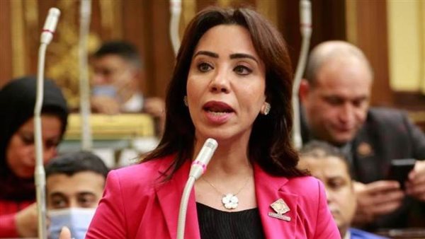 النائبة غادة على