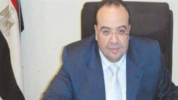 حسام عيسى سفير مصرفي