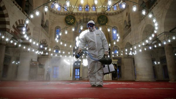 تعقيم المساجد- ارشيفية