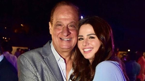 هاني مهنا وابنته