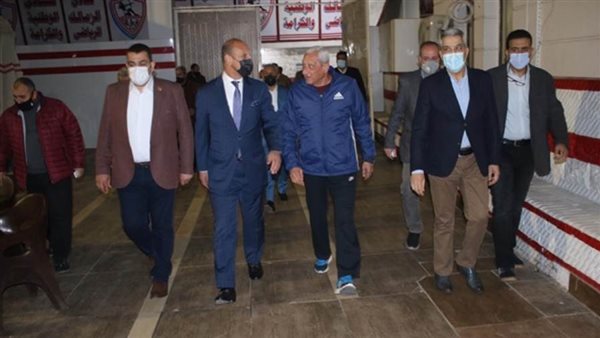 اللجنة الثلاثية -