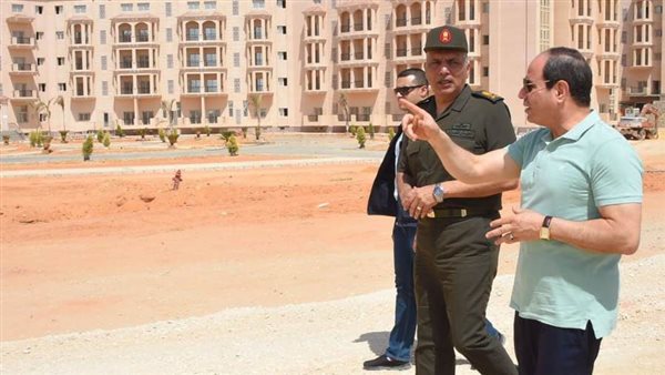 الرئيس السيسي يتفقد