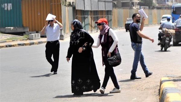 طقس غير معتدل الأيام