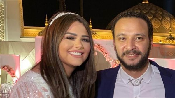 احمد خالد صالح وهنادي